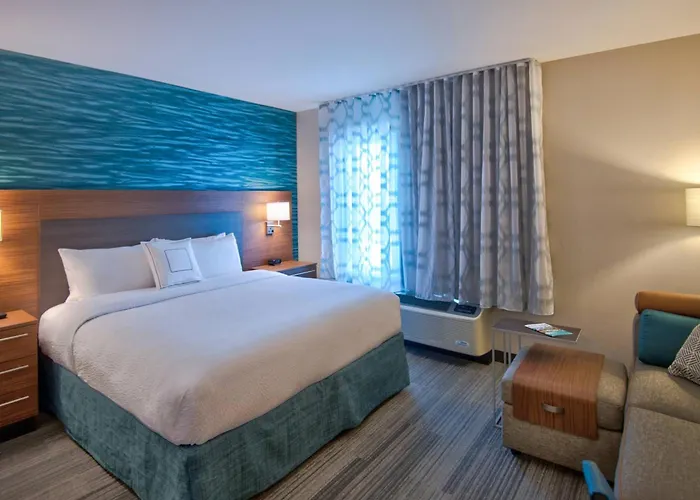Resorts Guide Towneplace Suites By Marriott Miami Airport