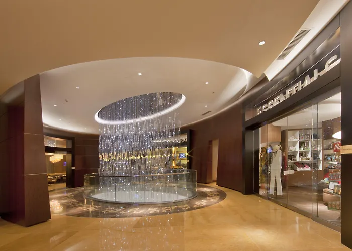 Hotel Beaux Arts, Autograph Collection